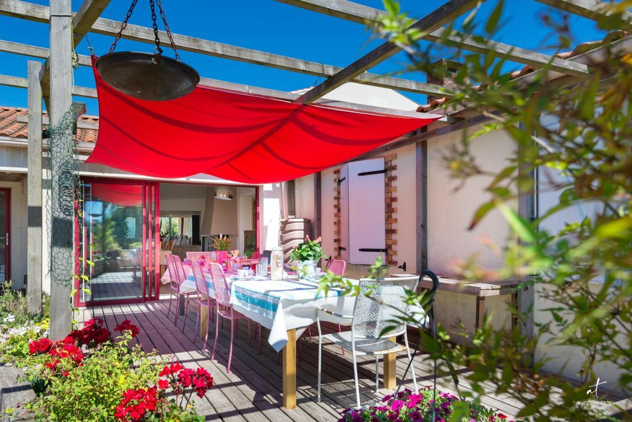 La Chevrerie Bed & Breakfast Vaire Exterior photo